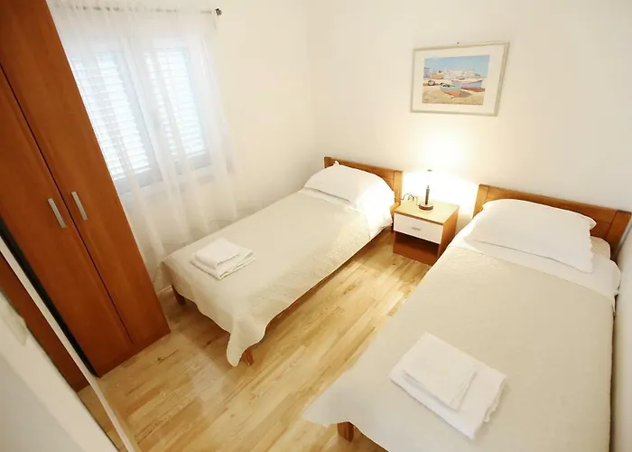 Semesterbostad Goga *