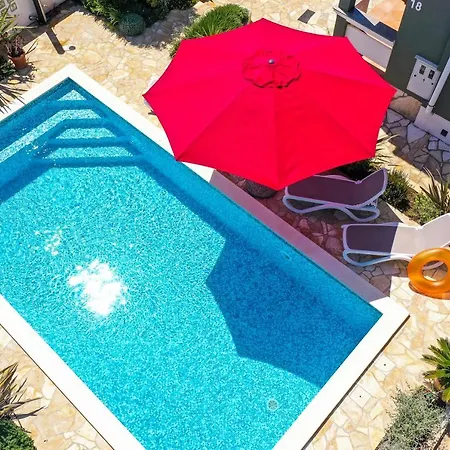 Goga Holiday home