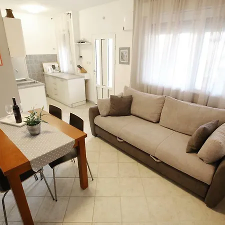 Holiday home Goga Vir
